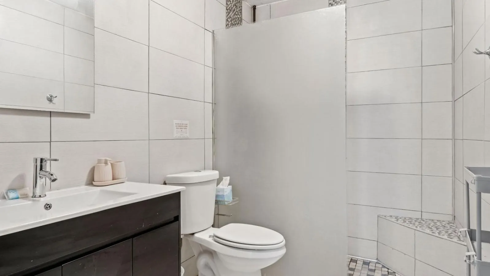 Beachfront Condo At Costa Corcega 1H رينكون شقة